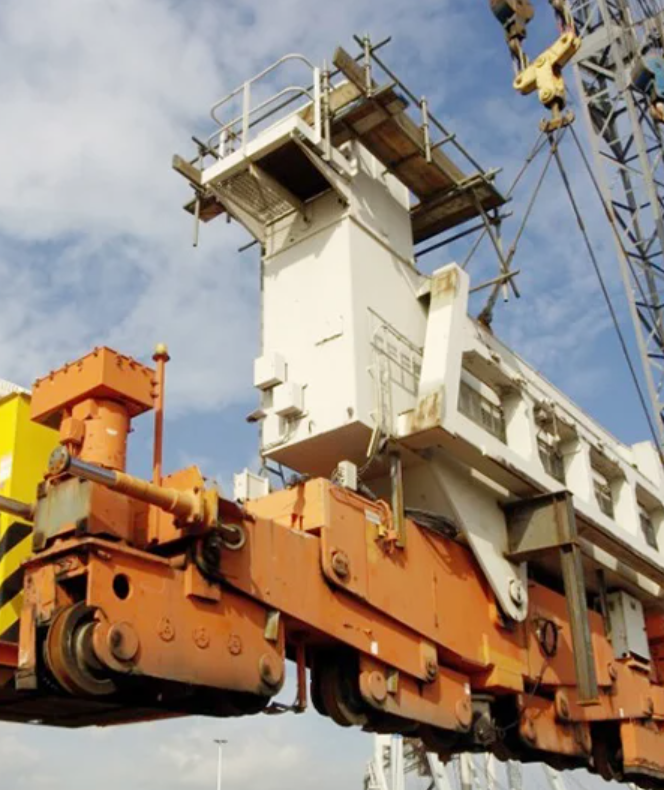 Crane refurbishment